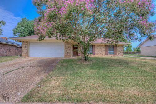 5311 Hollyhock Ln, Bossier City, LA, 71112-4919 | Card Image