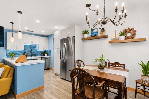 205-17 Vista Palm Ln, VERO BEACH, FL, 32962-0848 | Card Image
