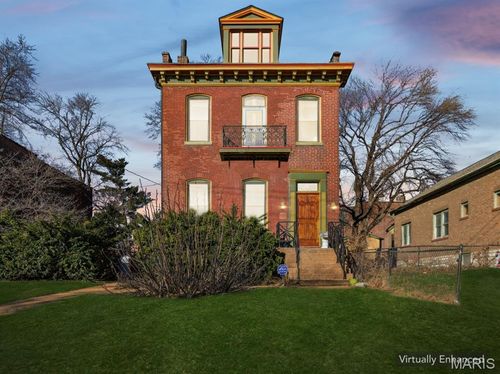 3759 Kosciusko St, Saint Louis, MO, 63118-4105 | Card Image