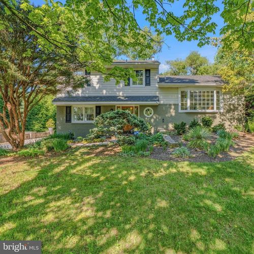 6406 Sunderland Dr, Ellicott City, MD, 21043-6923 | Card Image