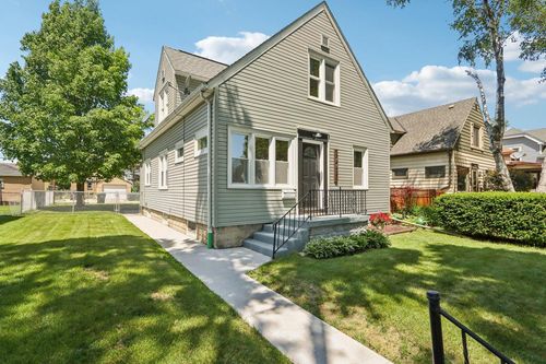 3665 S Rutland Avenue, Saint Francis, WI, 53235 | Card Image