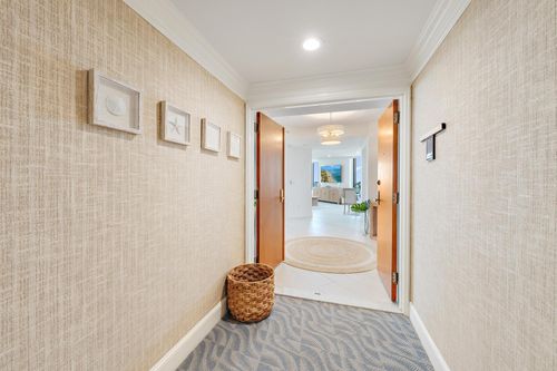 5s-5250 N Ocean Dr, Riviera Beach, FL, 33404-2655 | Card Image