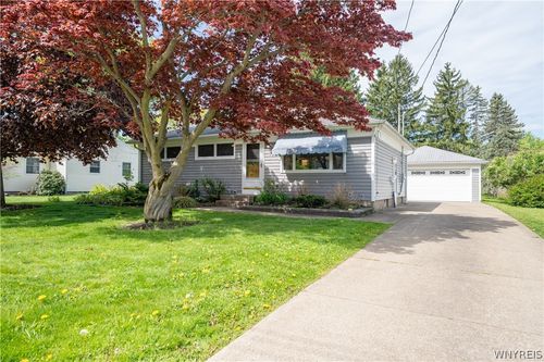 85 Lenora Dr, Hamburg, NY, 14075-4709 | Card Image