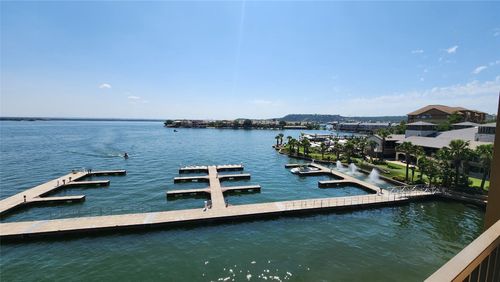 unit-32-1001 The Cape Rd, Horseshoe Bay, TX, 78657-6158 | Card Image