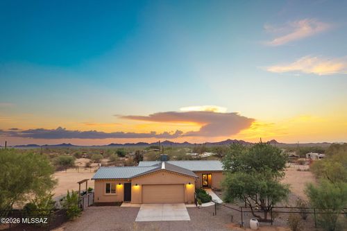 7985 N Pleasant Ln, Tucson, AZ, 85743-9091 | Card Image