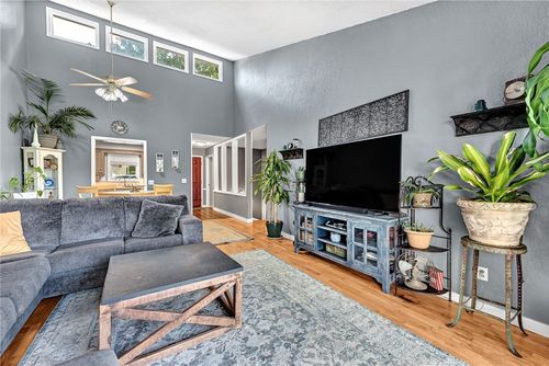 9 Connie Ln, Bella Vista, AR, 72715-8810 | Card Image