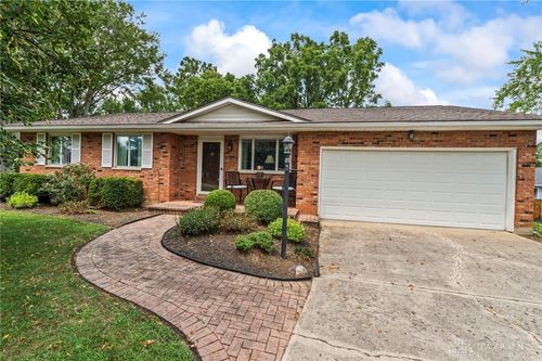 35 Nancy Pl, Germantown, OH, 45327-1616 | Card Image