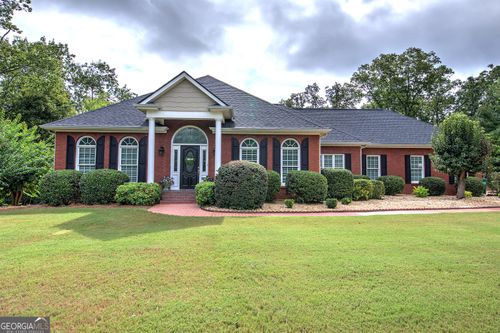 29 Hunters Ridge Dr, Adairsville, GA, 30103-5550 | Card Image