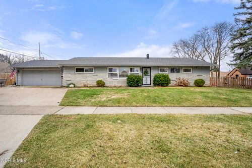 3047 March Drive, Toledo, OH, 43614 | Card Image