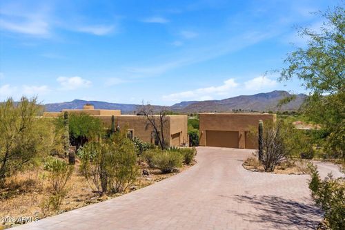 7676 E Nonchalant Ave, Carefree, AZ, 85377-9647 | Card Image