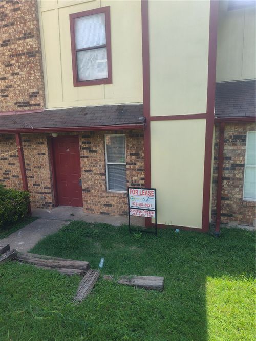 c-2039 W Walnut Street, Garland, TX, 75042 | Card Image