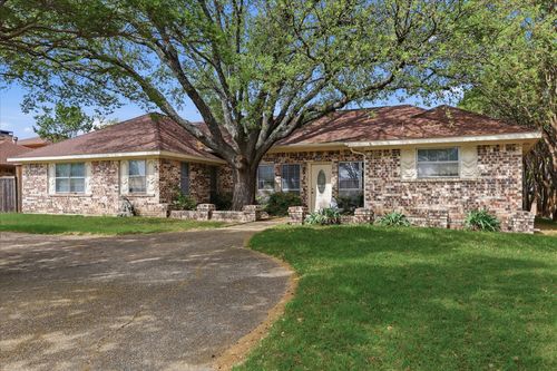 604 S Briarcrest Dr, Richardson, TX, 75081-4405 | Card Image