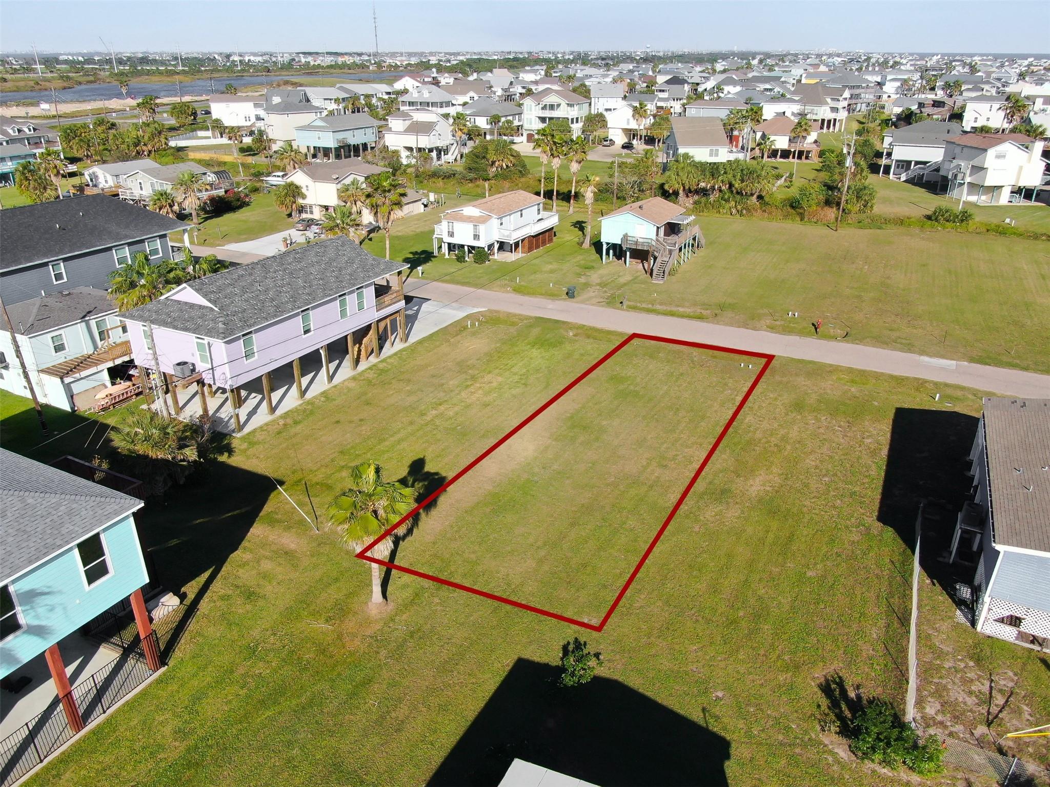 Land in Galveston 2