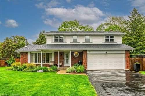 10 Emily St, Port Dover, ON, N0A1N6 | Card Image