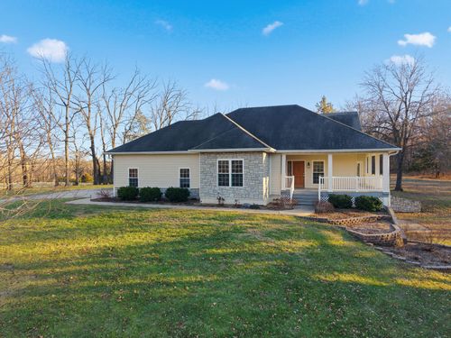 1800 S Johnmeyer Ln, Columbia, MO, 65203 | Card Image