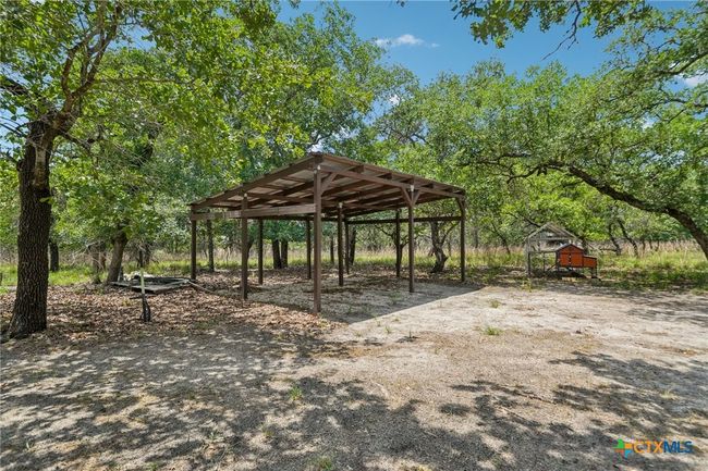 4049 Hickory Forrest Dr, Home with 3 bedrooms, 3 bathrooms and null parking in Seguin TX | Image 39
