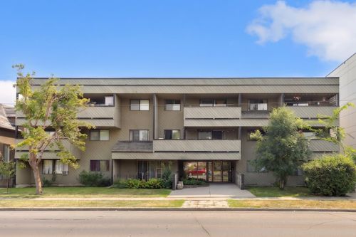 302-1513 26 Ave Sw, Calgary, AB, T2T1C4 | Card Image