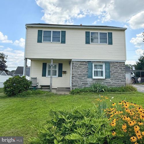 30 Bunting Ln, ASTON, PA, 19014-2025 | Card Image