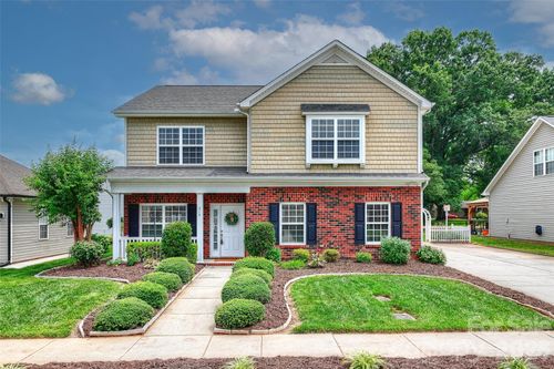 315 Wendover Dr, Locust, NC, 28097-8401 | Card Image