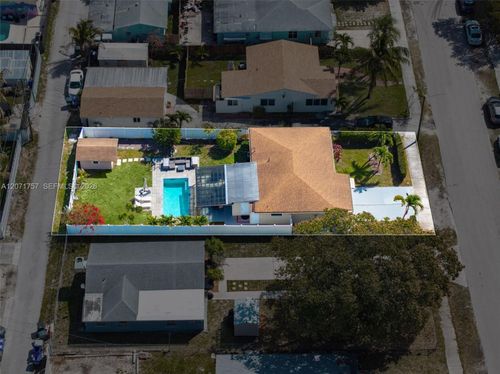 1935 Arthur St, Hollywood, FL, 33020-3128 | Card Image