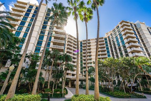 e302-1121 Crandon Blvd, Key Biscayne, FL, 33149-2787 | Card Image