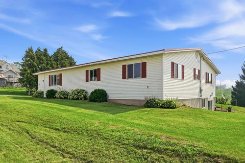 835 Volney Road Road, Monona, IA, 52159 | Card Image
