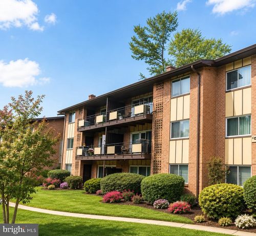 144-10025 Fair Woods Dr, FAIRFAX, VA, 22030-1700 | Card Image