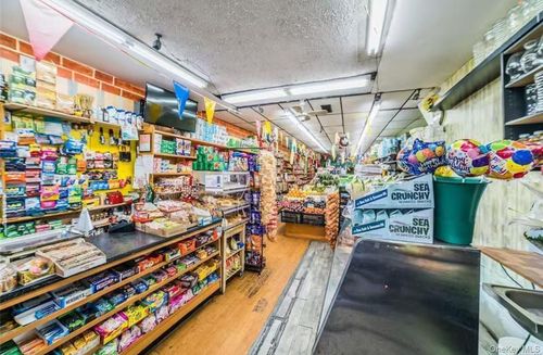 8505 Jamaica Ave, Woodhaven, NY, 11421-1923 | Card Image