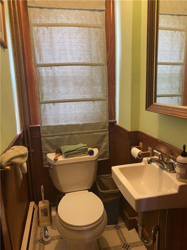 884 Main Street, House other with 3 bedrooms, 1 bathrooms and 3 parking in Warren RI | Image 31