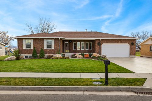 2885 W 700 S, Syracuse, UT, 84075-9766 | Card Image