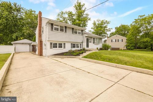 10 Meadow Ln, WEST DEPTFORD, NJ, 08096-6328 | Card Image