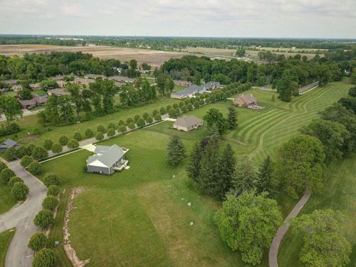 1494 Marion Country Club Dr, Marion, OH, 43302-7556 | Card Image