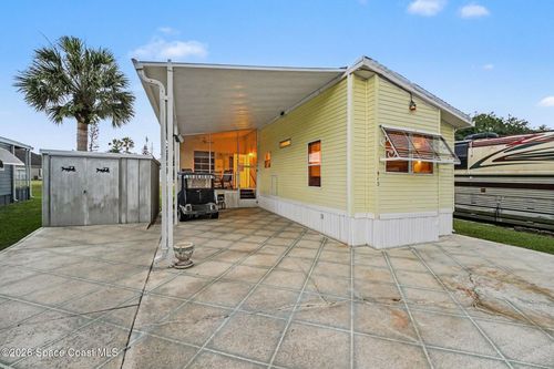 513 Lake Dr, Titusville, FL, 32780-2535 | Card Image