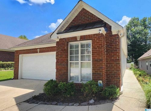 132 Highview Cv, PELHAM, AL, 35124-4015 | Card Image