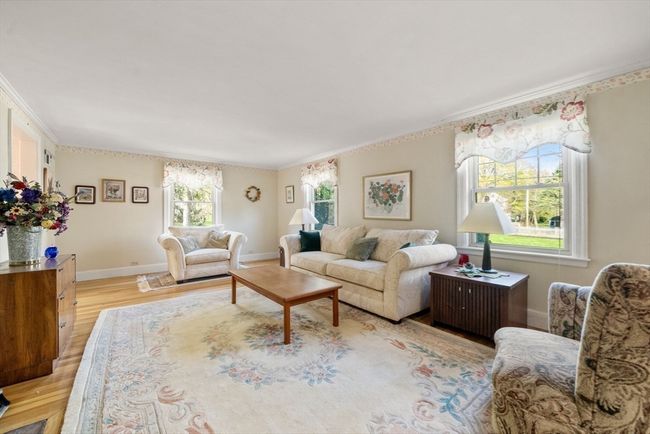 89 Lewis Ave, House other with 3 bedrooms, 2 bathrooms and 2 parking in Walpole MA | Image 15
