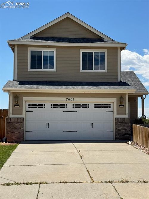 7601 Duck Hawk Pl, Fountain, CO, 80817-4256 | Card Image