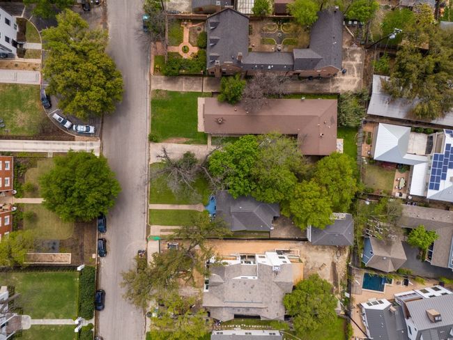 1508 Pease Rd, House other with 3 bedrooms, 1 bathrooms and 2 parking in Austin TX | Image 31