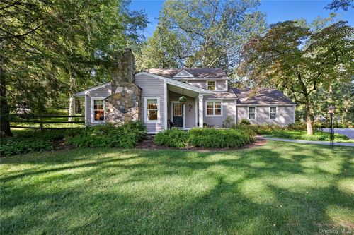 12 N Lake Cir, South Salem, NY, 10590-1013 | Card Image