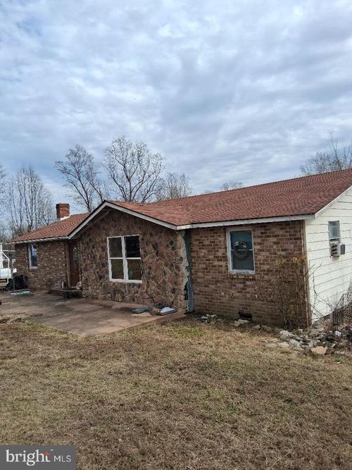 268 Rollins Ford Rd, AMISSVILLE, VA, 20106-4221 | Card Image