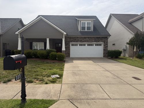 223 Rockcastle Dr, Murfreesboro, TN, 37128-2958 | Card Image