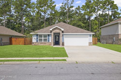 6531 Eastland Cir, Biloxi, MS, 39532-4552 | Card Image