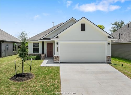 1635 Lucky Street, Bryan, TX, 77803 | Card Image