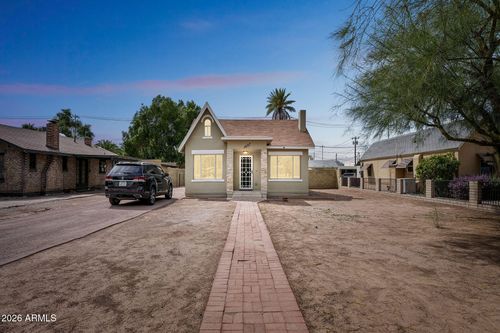 1627 E Earll Dr, Phoenix, AZ, 85016-7617 | Card Image