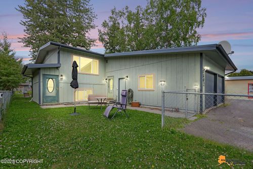3502 Wyoming Dr, Anchorage, AK, 99517-2054 | Card Image