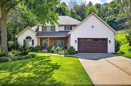 30 Eagles Court, KAUKAUNA, WI, 54130 | Card Image