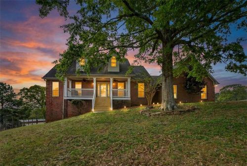 955 Mocassin Gap Rd, Locust Grove, GA, 30248-2307 | Card Image