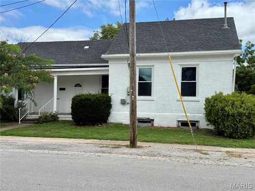 121 Logan St, Palmyra, MO, 63461-1334 | Card Image