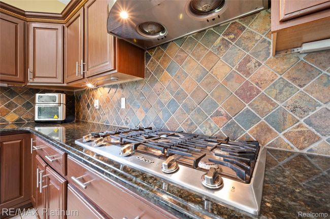 8922 McClement Rd.425.jpg | Image 15