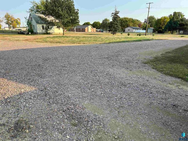 700 6th St, Home with 0 bedrooms, 2 bathrooms and null parking in Freeman SD | Image 8