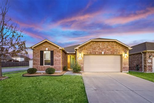 8912 Winding Valley Dr, Fort Worth, TX, 76244-6398 | Card Image